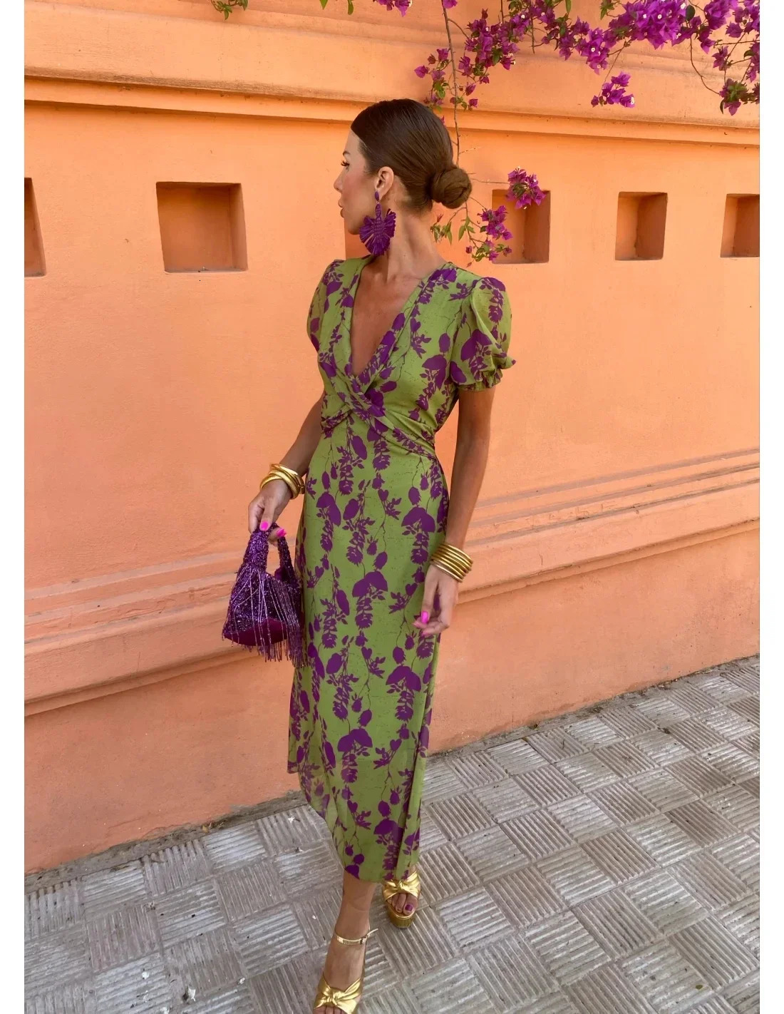 Elegant tight fitting printed twisted womens Midi dress fashionable V-neck short sleeved puff vest 2024 summer womens holiday chic vest 240516
