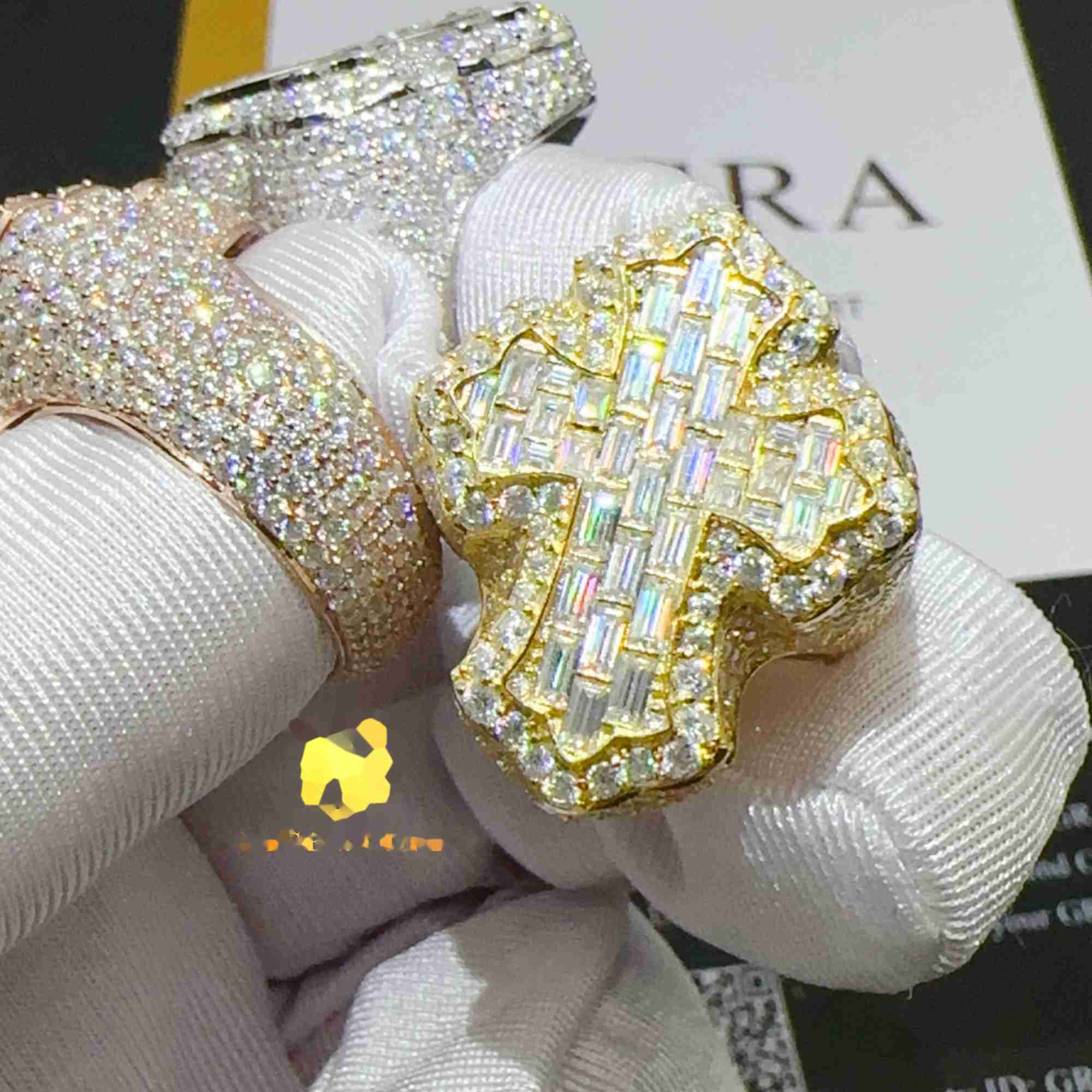 2024Hip fully iced out baguette dia rings fashion hip hop cross ring gra certified moissanite jewelry for men
