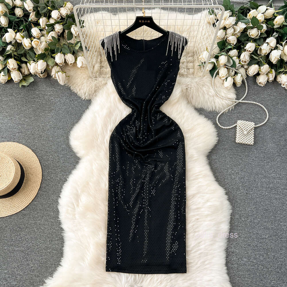 Elegant and sophisticated sequin tassel dress goddess Fan Yujie style slim fit sleeveless socialite long dress