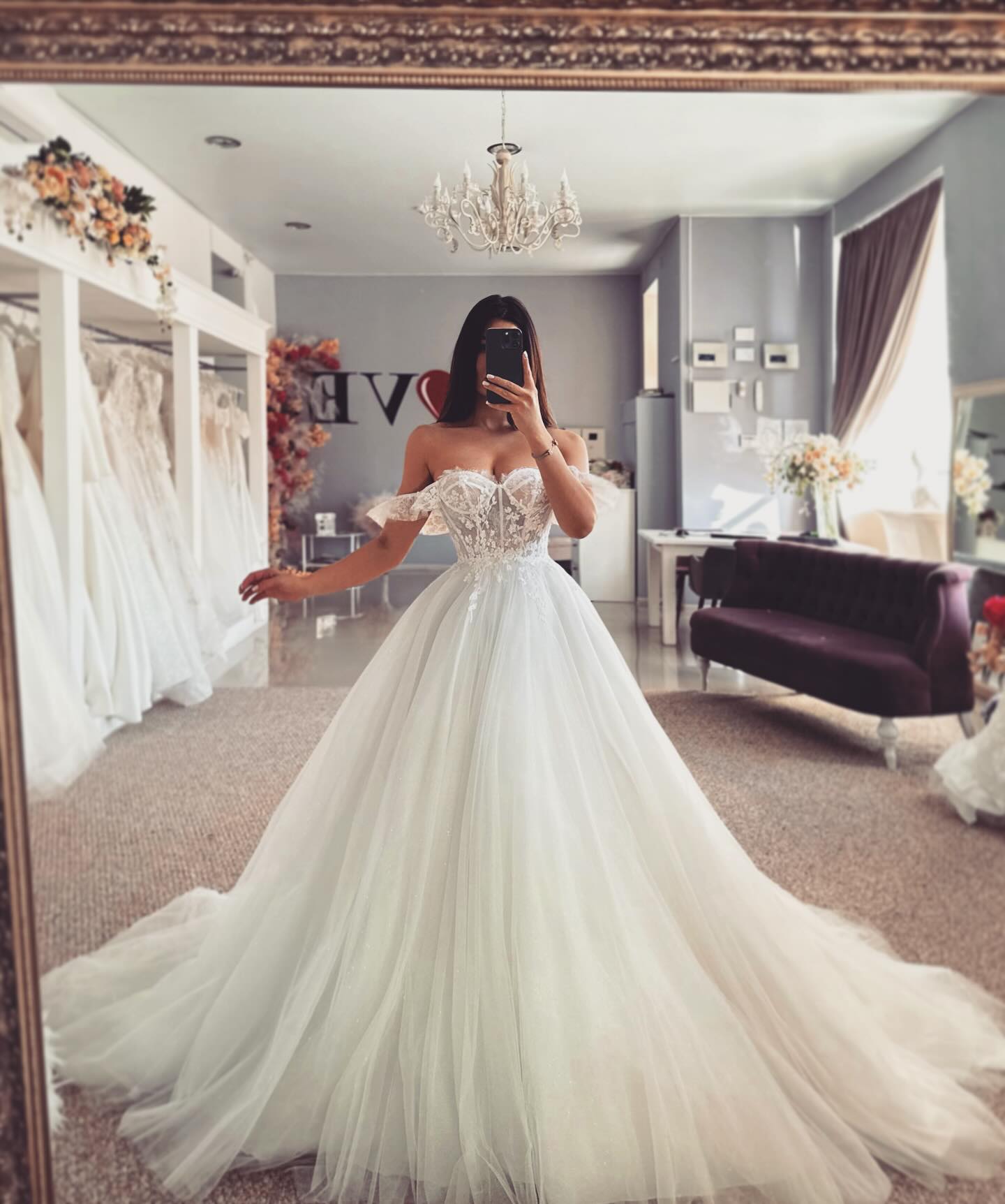 Vintage A Line Dress For Bride Lace Off Shoulder Country Wedding Dresses Bone Bodice Vestidos De Novia Tulle Bridal Gowns 0616