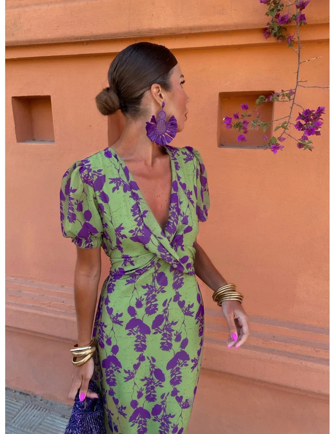 Elegant tight fitting printed twisted womens Midi dress fashionable V-neck short sleeved puff vest 2024 summer womens holiday chic vest 240516