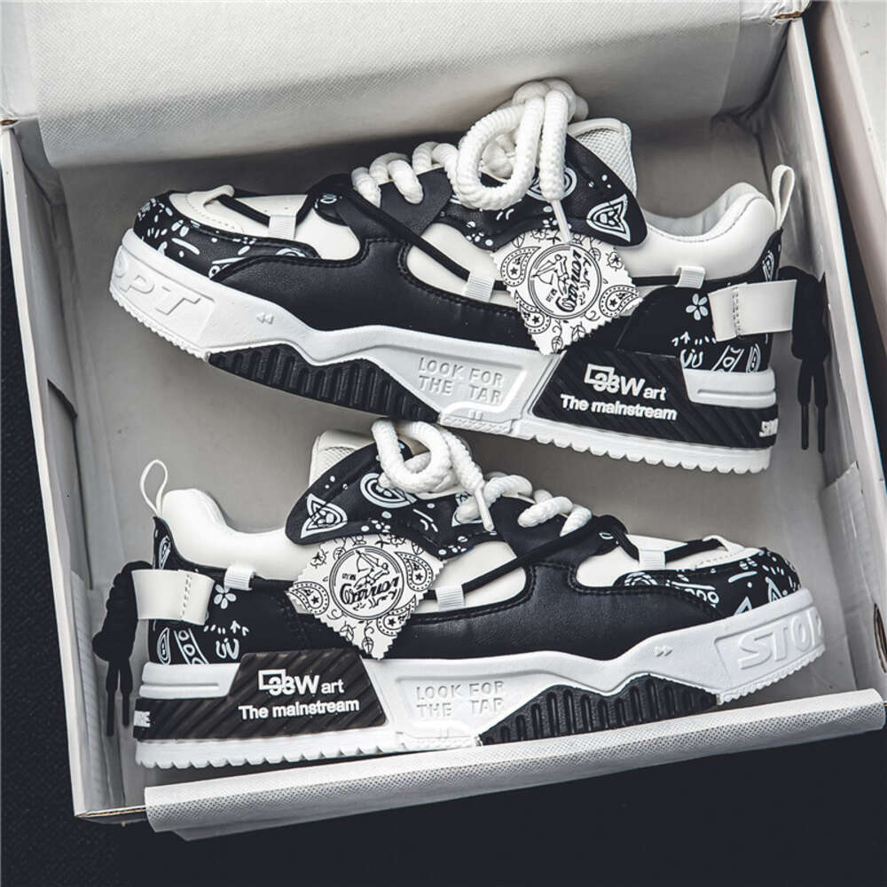ddmyoutdoor 2024 new hombre fashion versatile spring casual mesh sport sneakers breathable outdoor branded Casual flat shoes men sports shoes Chinese 