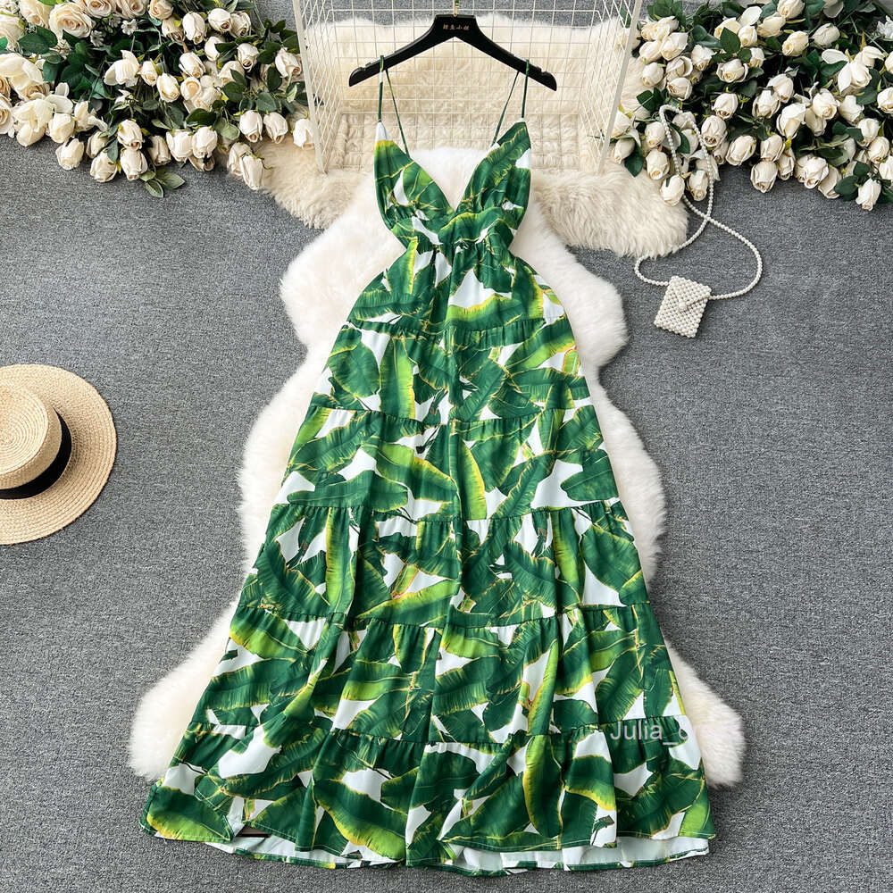 Instagram vacation style tropical print sexy backless camisole dress for womens high-end feeling deep V-neck slim fit long skirt