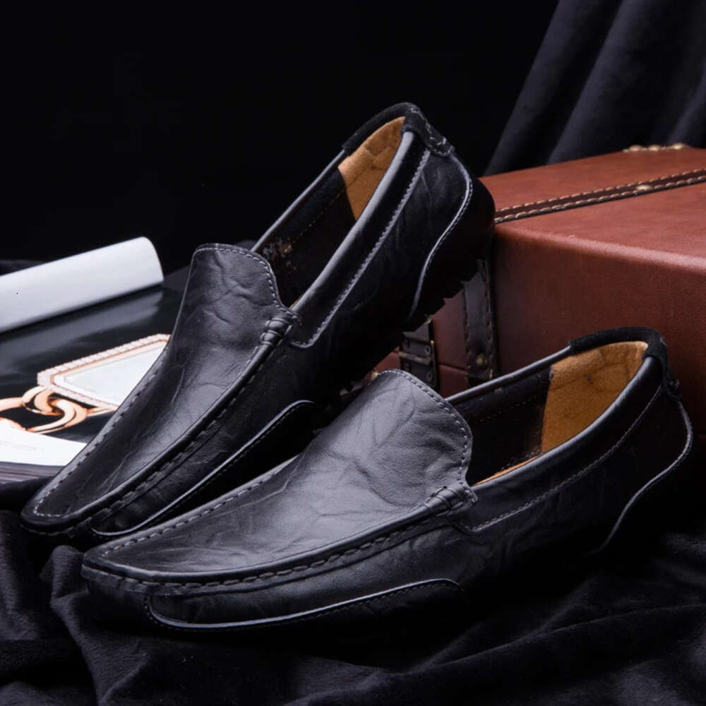 2024 Men Casual Brand Genuine Leather Mens Loafers Moccasins on Driving Shoes
