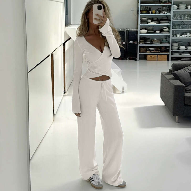 2024 autumn and winter casual lace up flared sleeve top with plush loose pants pajamas two-piece sports suit