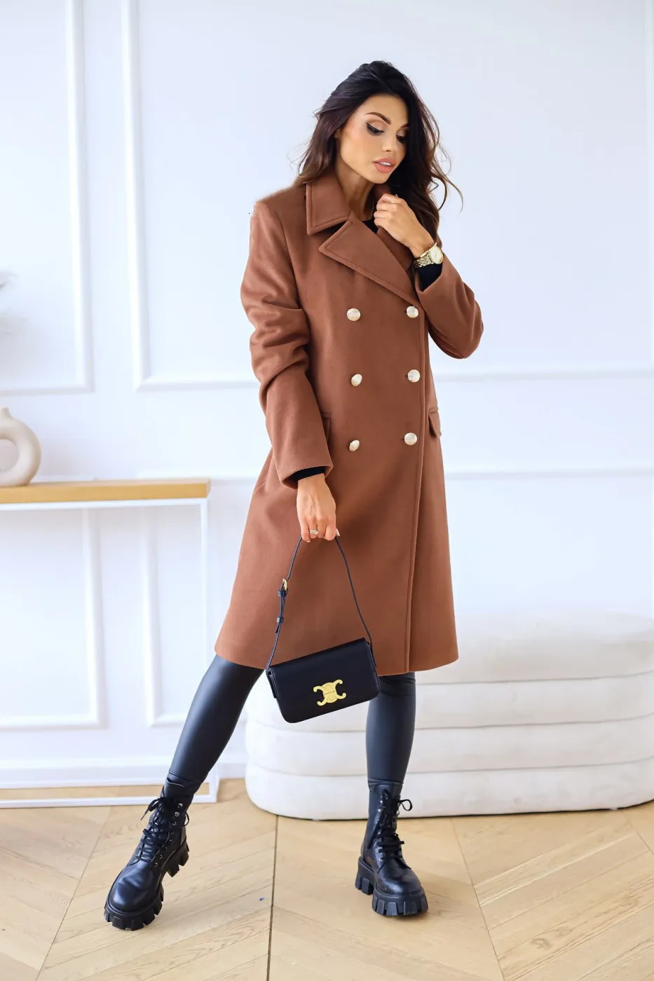 Suit woolen coat senior sense 2024 autumn and winter doublebreasted shoulder slimming Korean version of 241121