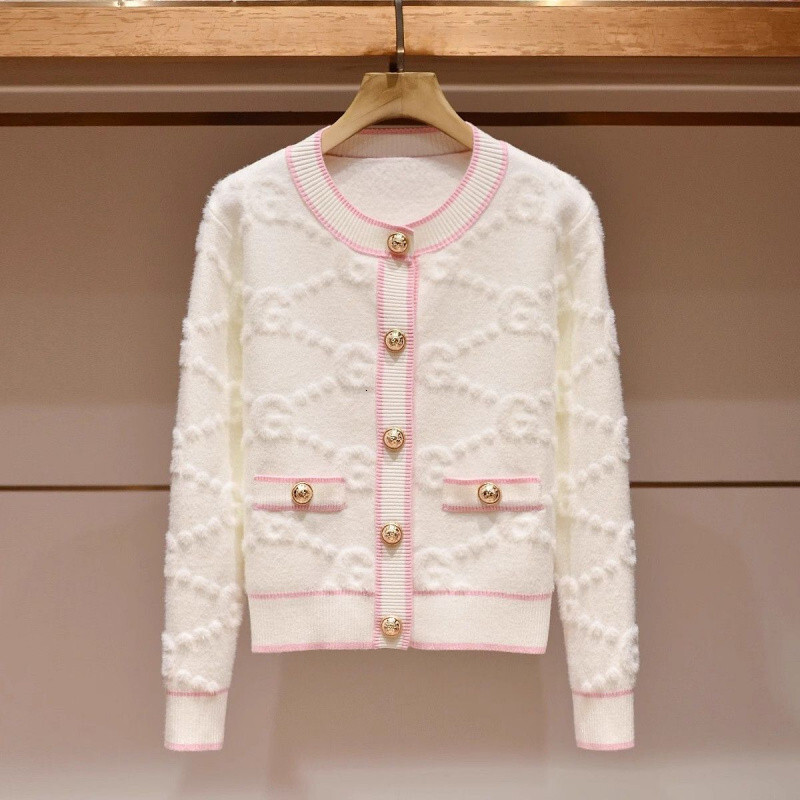 New Pink Soft Sticky Autumn/Winter Thickened New Sweet Aged Small Fragrance Knitted Sweater cardigan Designer Casual Top