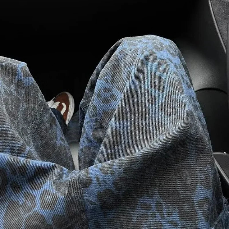 Spring American Retro Leopard Pattern High End with Loose Touch Suitable for Womens Straight Leg Wide Leg Jeans 241122