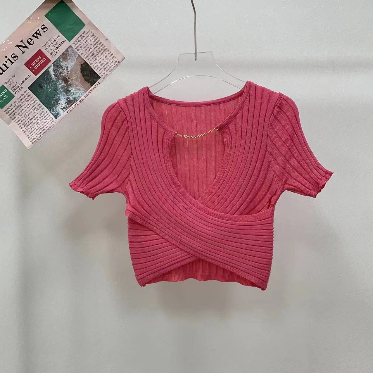 New V-neck cross white knitted sweater for women, spring new design, spicy girl short sleeved unique and chic designer top