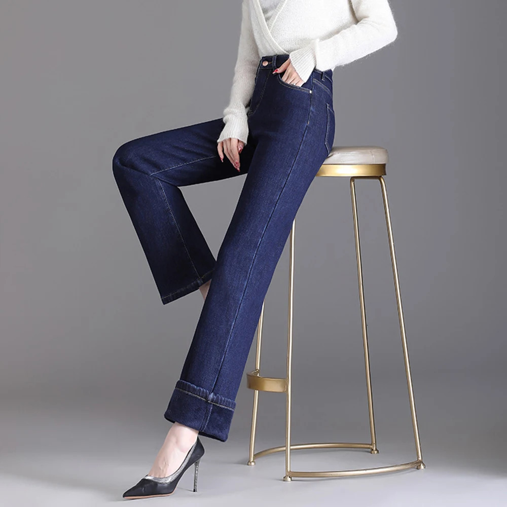 Elegant high waisted straight leg jeans for women thick and warm oversized winter long leg jeans velvet lining 8XL 241122