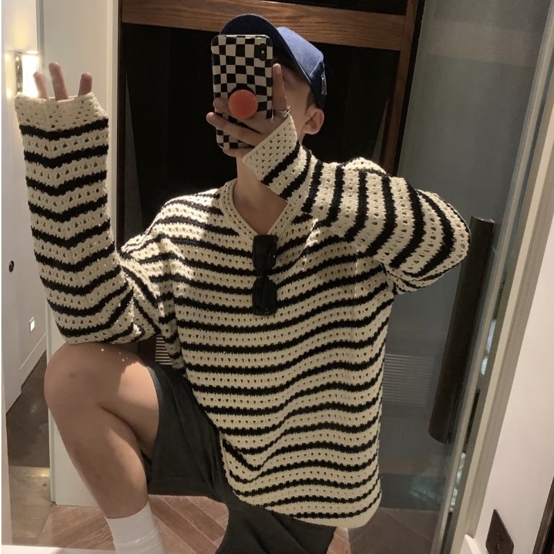 Autumn new lazy style round neck pullover long sleeved knitted men's striped hollow out handsome sweater bottom designer trendy hoodie