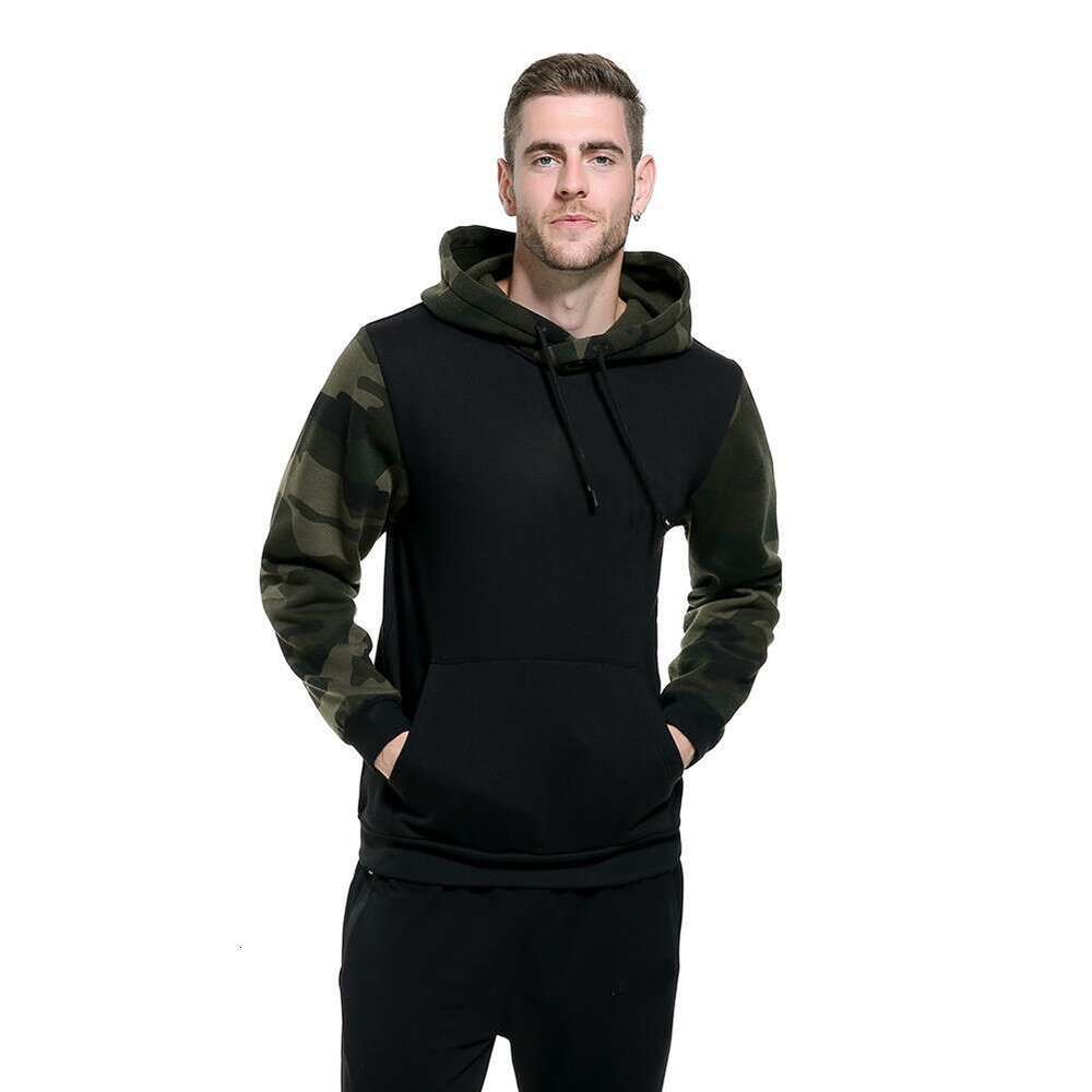 Sweatshirt men, autumn and winter color blocked top, American retro trend camouflage hooded sweatshirt for men