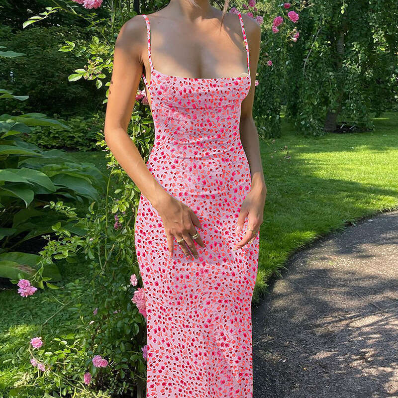 2024 Spring/Summer Instagram Women's Fashion New Sexy Slim Fit Open Back Suspended Strap Fragmented wer Dress for Women