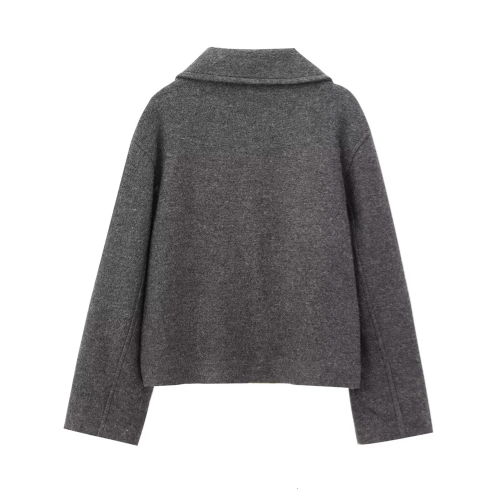 Taop Za Womens Long sleeved AutumnWinter Style Old Money Short Edition Two grain Button Woolen Coat 241121