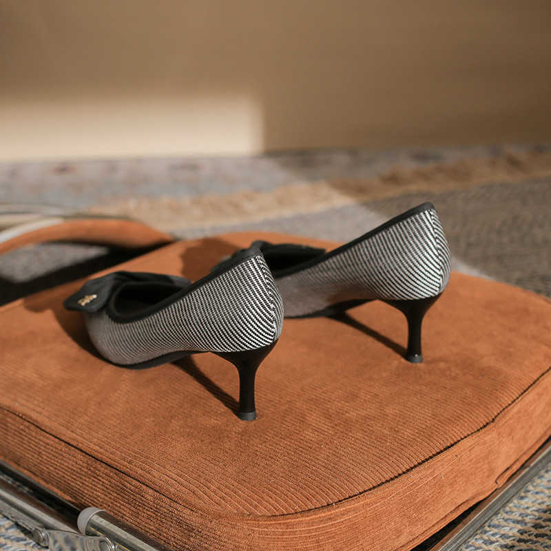 Sweet Wind Classic Fashion Bow New Versatile Pointed Fine Heel Womens Comfortable Single Shoe Women