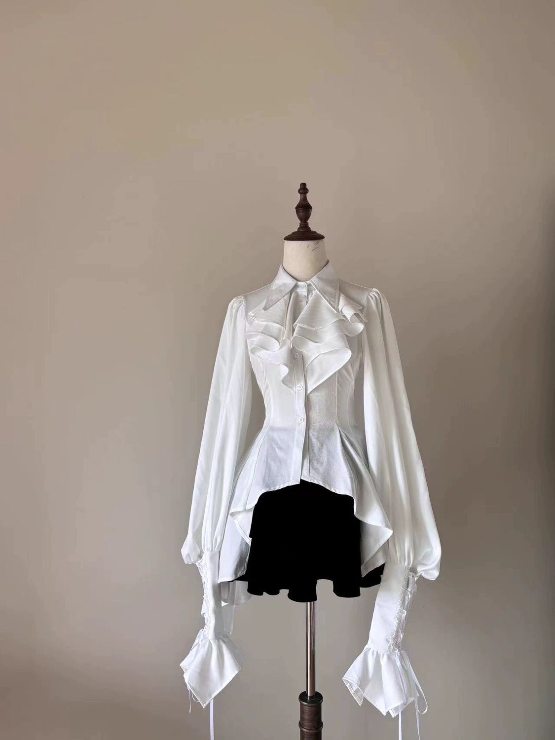 Cool Goth Lolita Shirt Autumn New Ruffle Edge Horn Long-Sleeve Blouse Women Slim Button-Up Shirts Blusas Camisas De Mujer