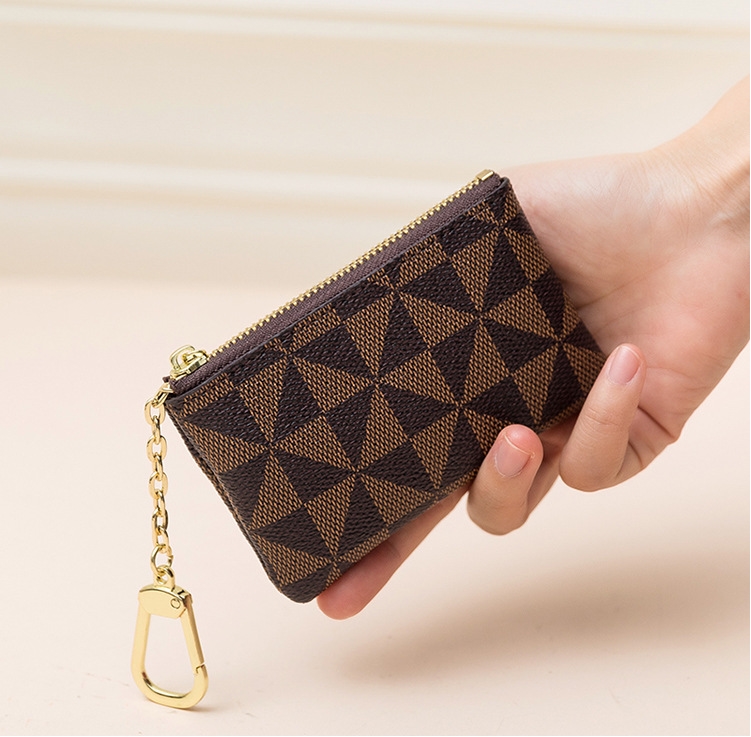 new bag Key Storage Bag with Chain Women Mini Coin Purse Luxury Designer Plaid Leather Small Zipper Wallet Ladies Keychain Trendy Y260206