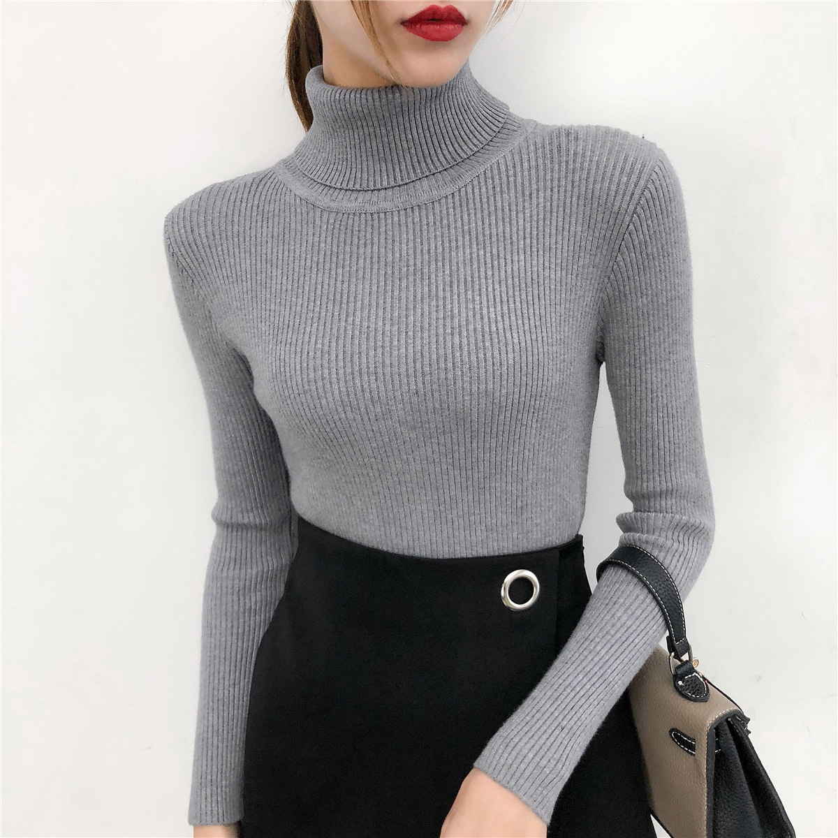 New women's high neck slim fit autumn and winter new online celebrity solid color inner long sleeved bottom knitted sweater designer top