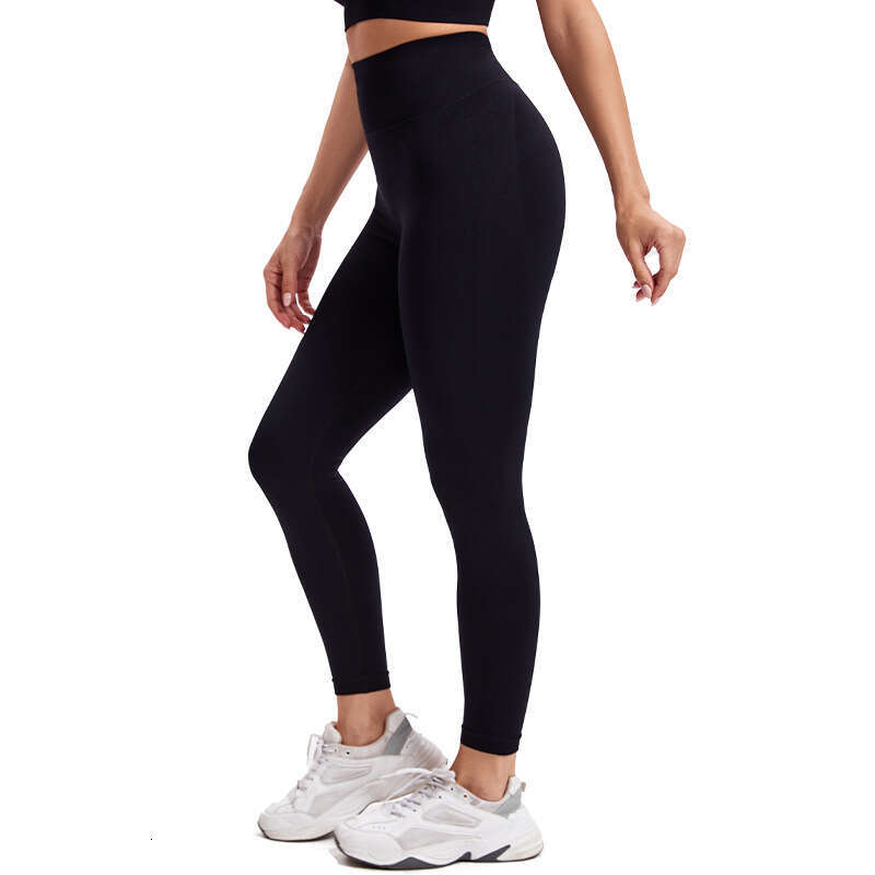 Seamless tight yoga women, high waist and hip lifting peach for outdoor sports, quick drying fiess pants