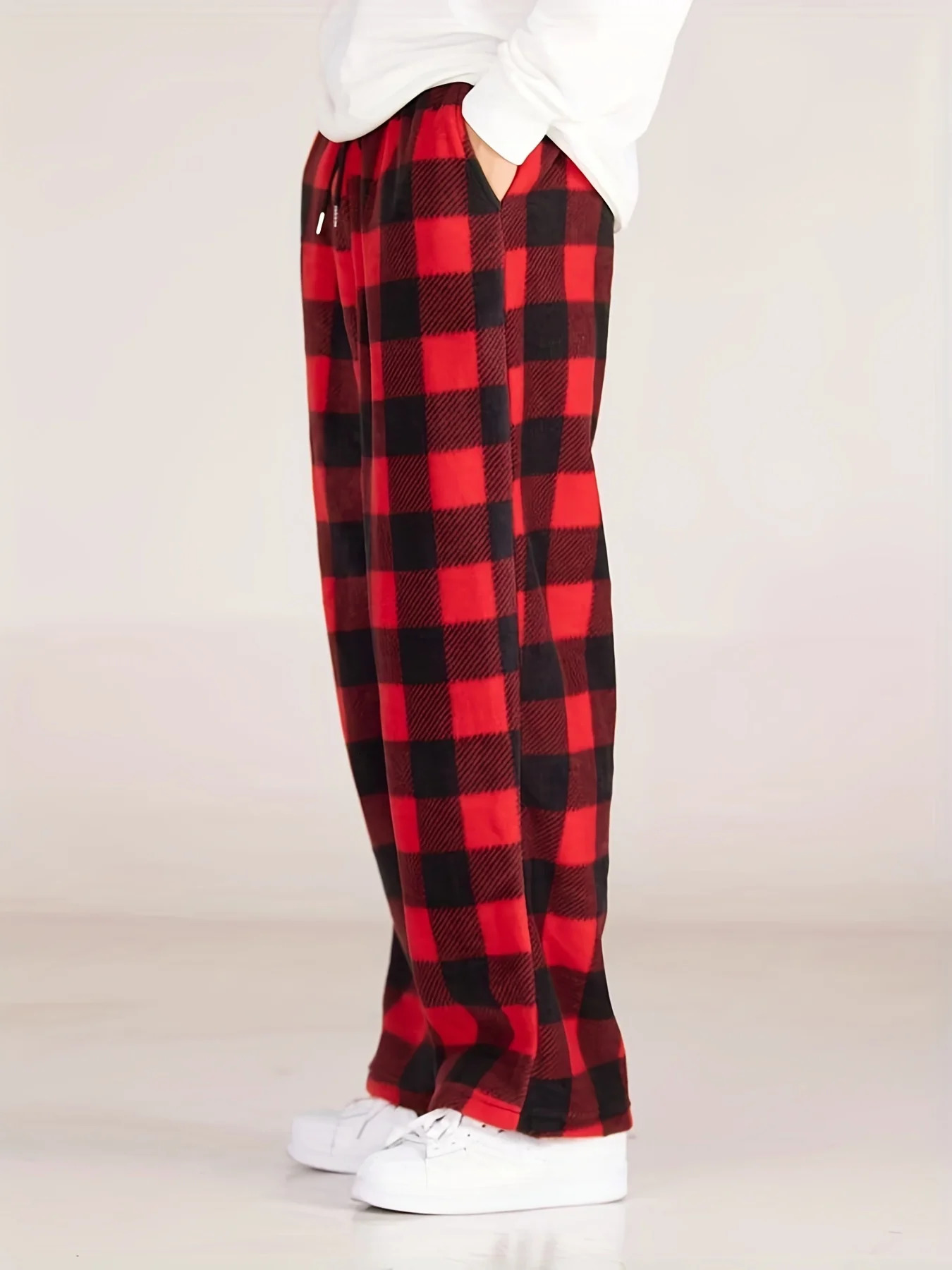 Autumn and Winter Black Red Plaid Pants Christmas Party Casual Sports Versatile Loose Straight Leg Mens American Re 241120