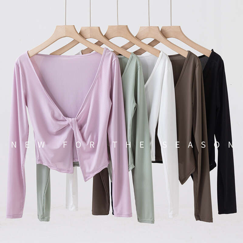 2024 new yoga outfit sports top women's quick drying cover up long sleeved temperament fiess running Pilates training suit