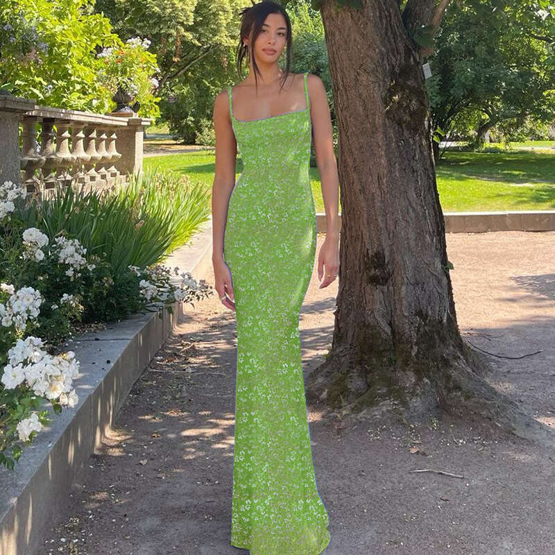 2024 Spring/Summer Instagram Women's Fashion New Sexy Slim Fit Open Back Suspended Strap Fragmented wer Dress for Women