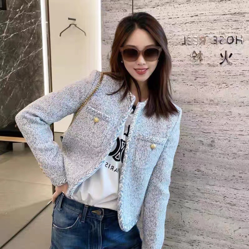 Classic French Women's Small Wool Tweed Blend Short Jacket