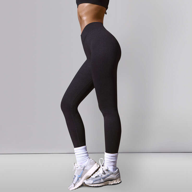 New high-end thread high elasticity tight V-waist yoga suit women, peach lifting buttocks slim fit running shorts for women