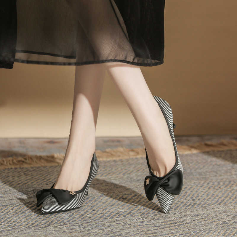Sweet Wind Classic Fashion Bow New Versatile Pointed Fine Heel Womens Comfortable Single Shoe Women