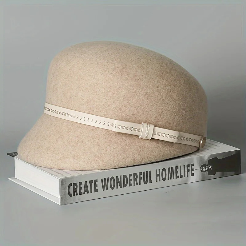 Wool duckbill hat for childrens autumn and winter style sboy retro fashion versatile equestrian beanie 241125