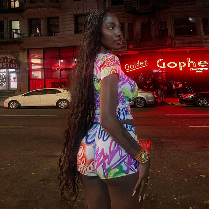 2024 Spring New Fashion Open Umbilical Printed Short Sleeve T-shirt High Waist Tight Shorts Casual Set