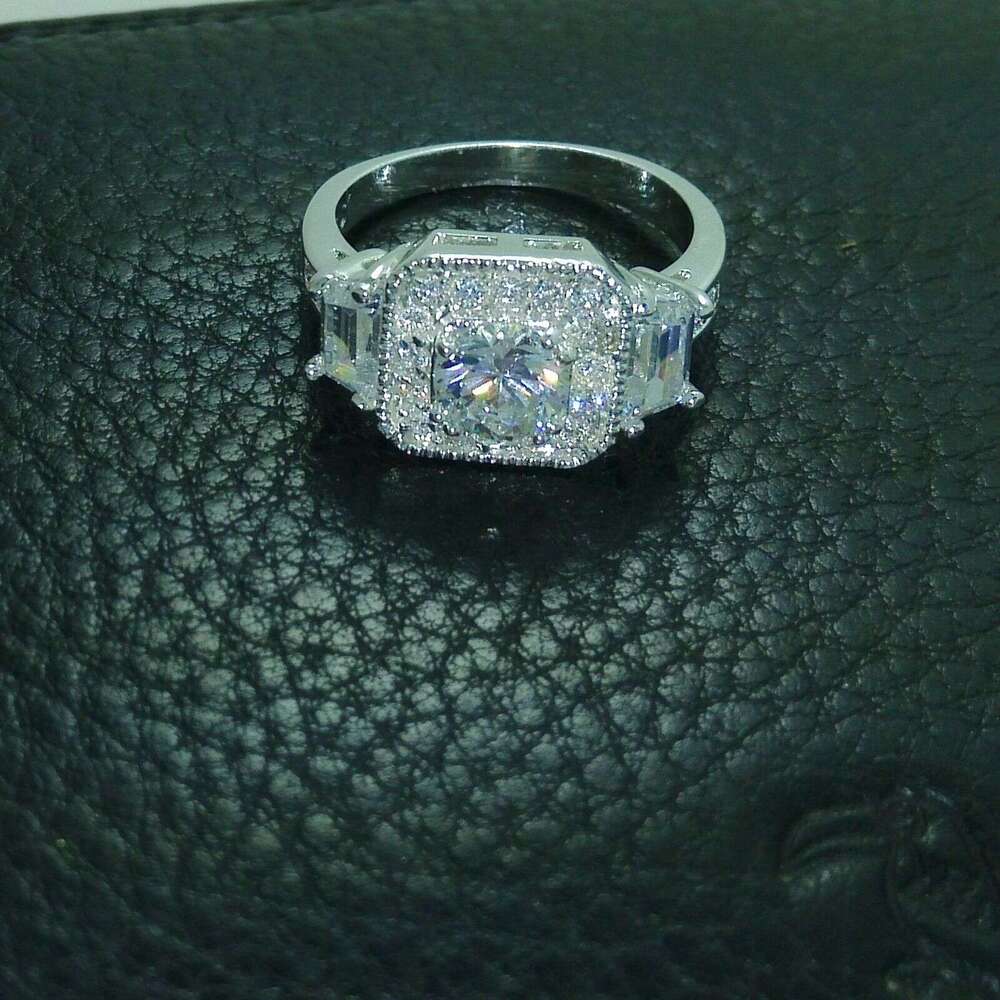 Exquisite Sterg Sier White Topaz Cubic Zirconia Wedding Ring for Women (Size 5-12) db3f