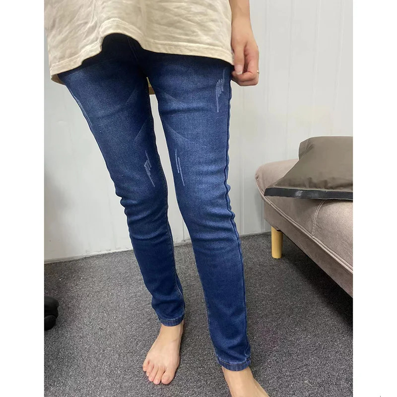 Womens jeans winter snow warm plush elastic jeans womens tight fitting thick wool denim pants retro blue pencil pants 241122