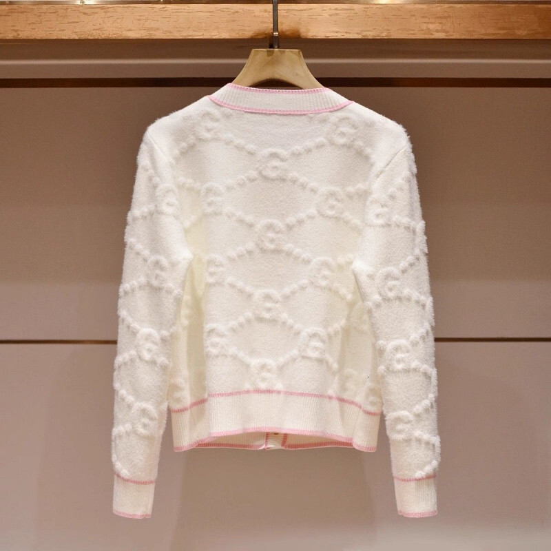 New Pink Soft Sticky Autumn/Winter Thickened New Sweet Aged Small Fragrance Knitted Sweater cardigan Designer Casual Top