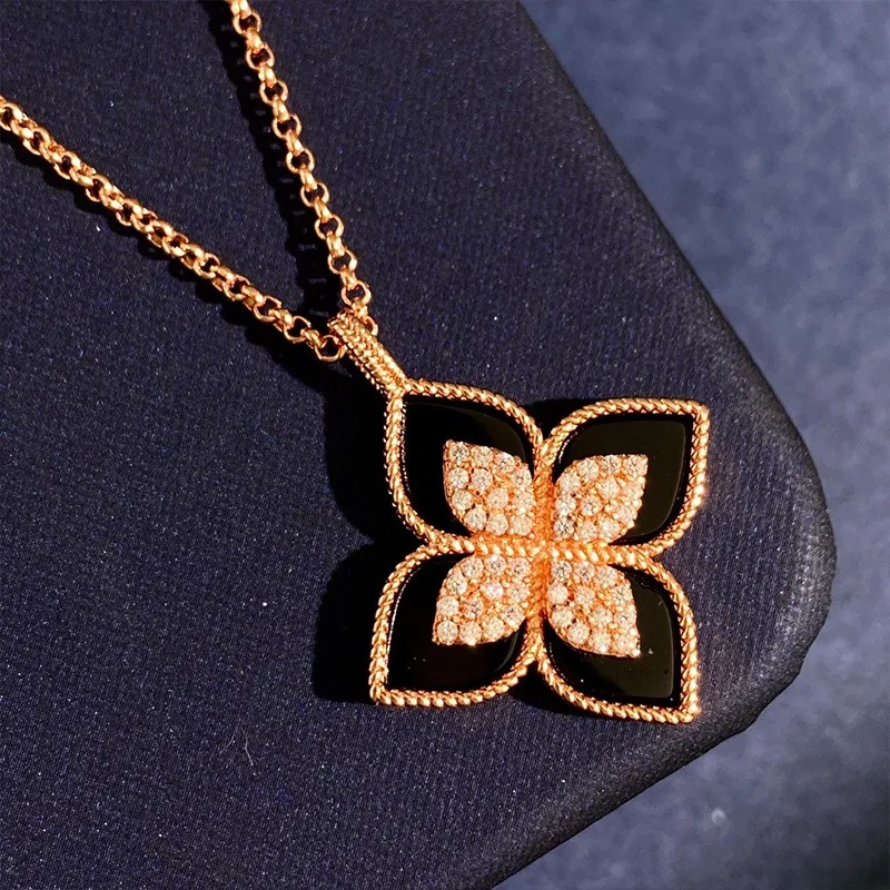womens necklace love necklace designer for women necklaces moissanite chain Stainless Steel Crystal Pearl Pendants Jewelry Shiny Diamond Long Necklace