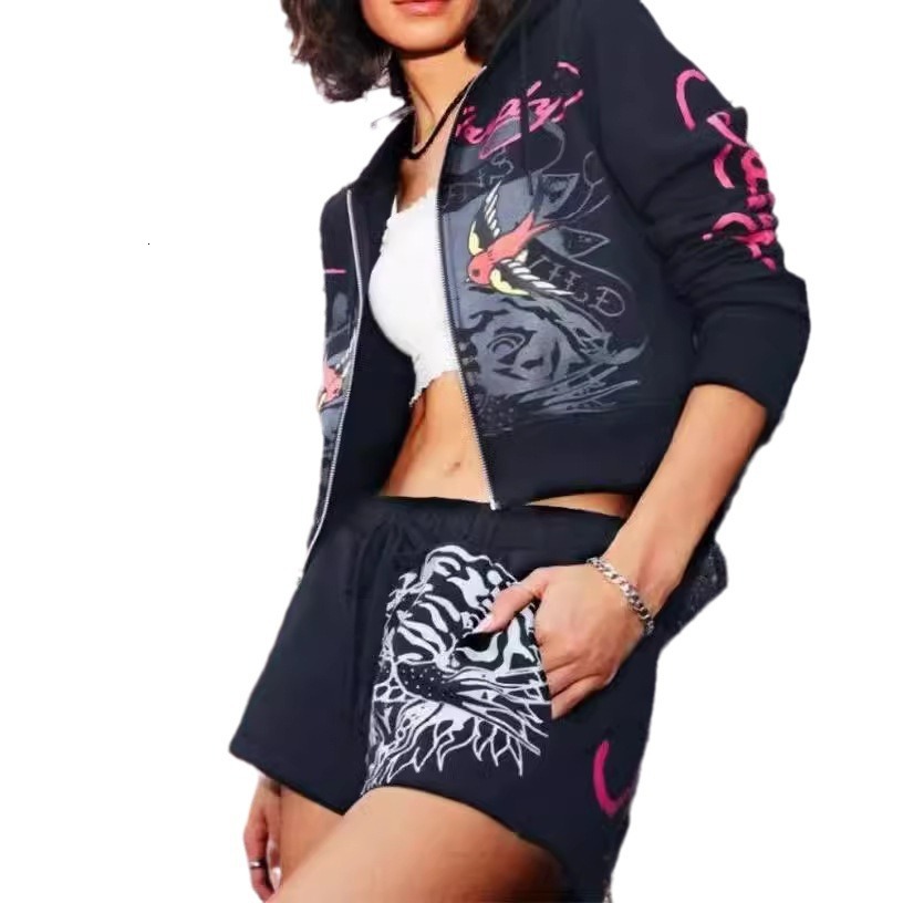 New Fashion Printed Long Sleeved Shorts Set For Spicy Girls New Fashion Printed Long Sleeve Shorts Set