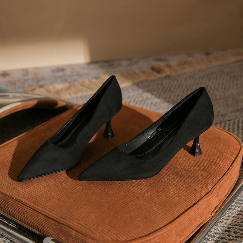 slim heel pointed toe womens work shoes black versatile shallow mouth womens commuting simple professional single shoe