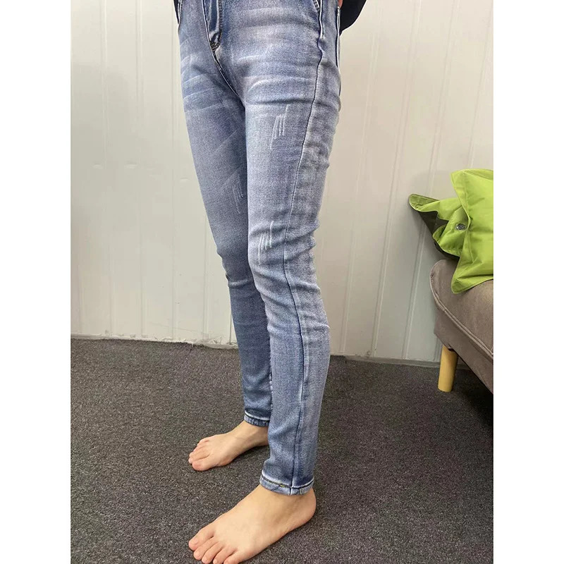 Womens jeans winter snow warm plush elastic jeans womens tight fitting thick wool denim pants retro blue pencil pants 241122