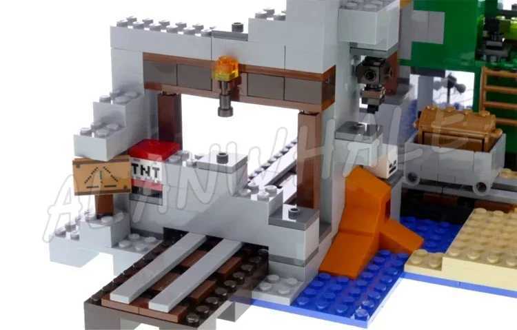 852pcs Game My World The Mine With Rail Track Minecart Desert Mesa Statue 11363 Building Blocks Toys Compatible With ModelC250117