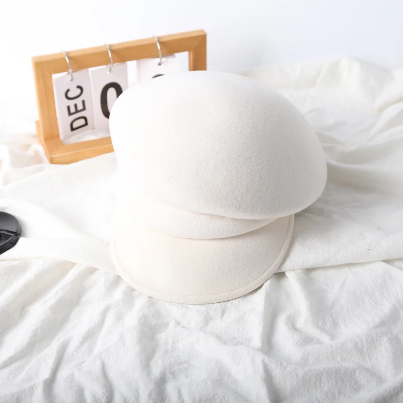 Japan Curved Eaves Wool Beret Women Autumn Winter Felt Fedora Black Painter Hat Female Warm Octagonal Hats Classics Walking Cap 241125