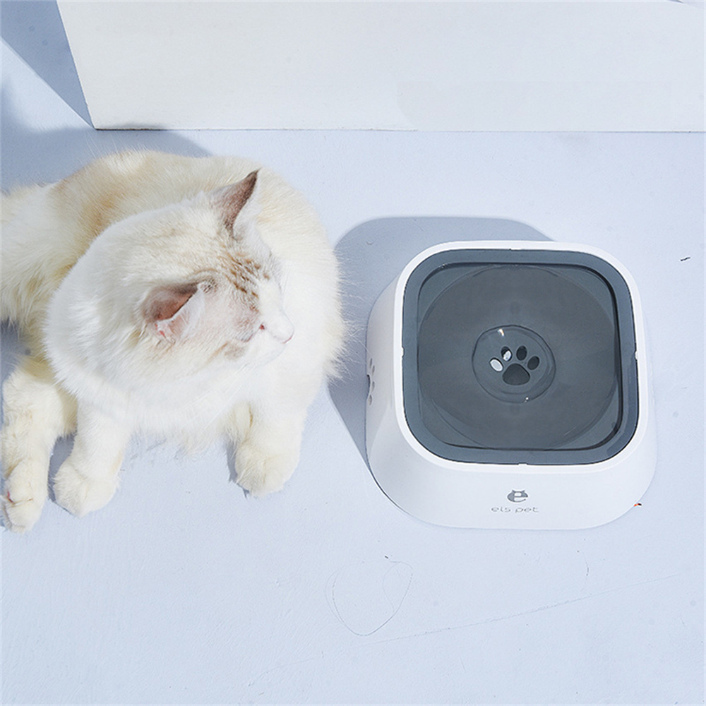 Durable Multi-Purpose Pet Eateries Convenient On-the-Go Eating Solutions for Pets