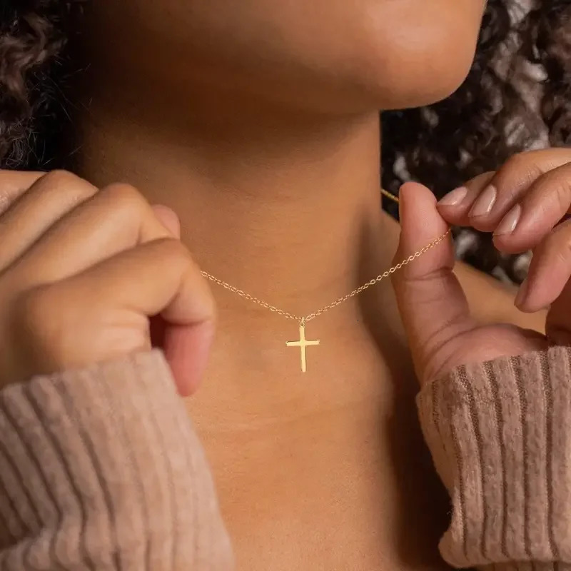 Womens cross necklace 14K goldplated exquisite small pendant 241122