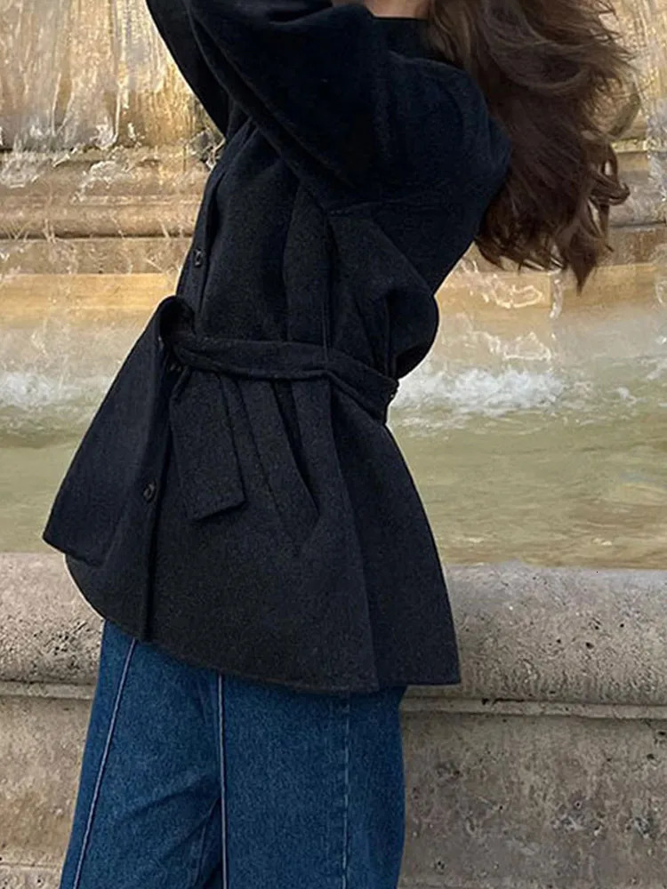 Winter Warm Lace up Womens Coat Solid Color Vintage Single Breasted Fashion Autumn Jackets Retro Outerwear 241121