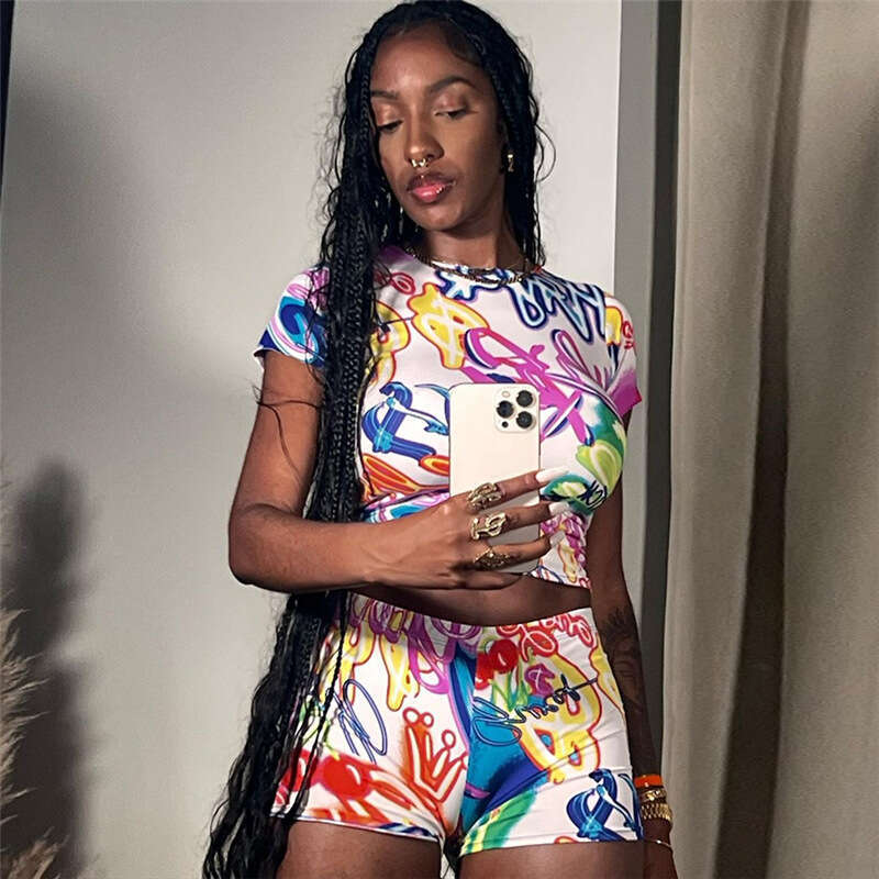 2024 Spring New Fashion Open Umbilical Printed Short Sleeve T-shirt High Waist Tight Shorts Casual Set