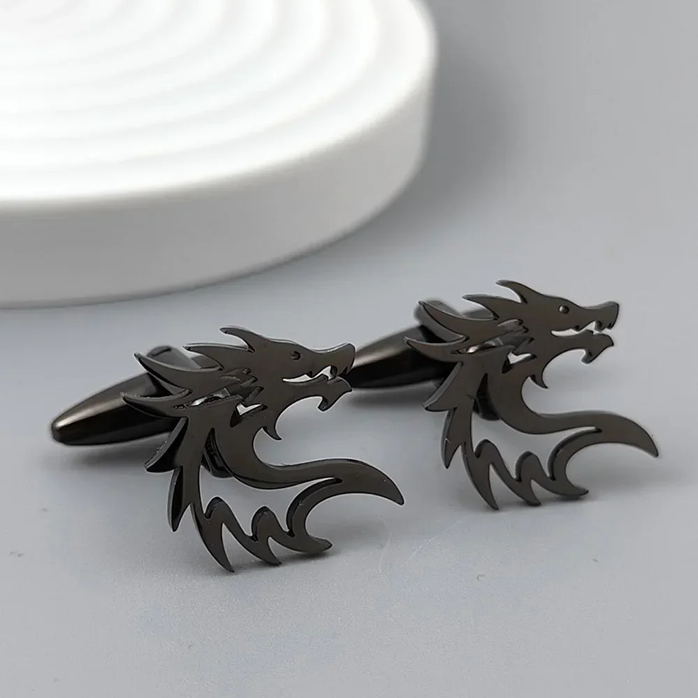 Personalized Cufflinks for Mens Stainless Steel Dragon Pattern Cuff Links Wedding Groomsmen Shirt Sleeves Buttons Accessories 241122