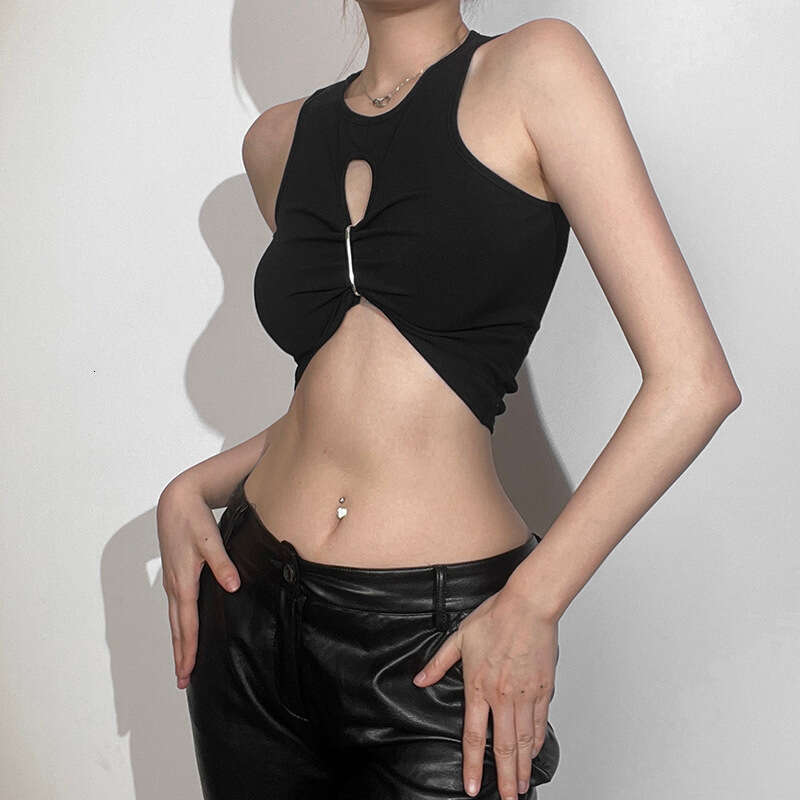 Wind 2024 Spring New Women's Slim Fit Open Umbilical Street Fashion Round Neck Sleeveless Hollow Small Tank Top