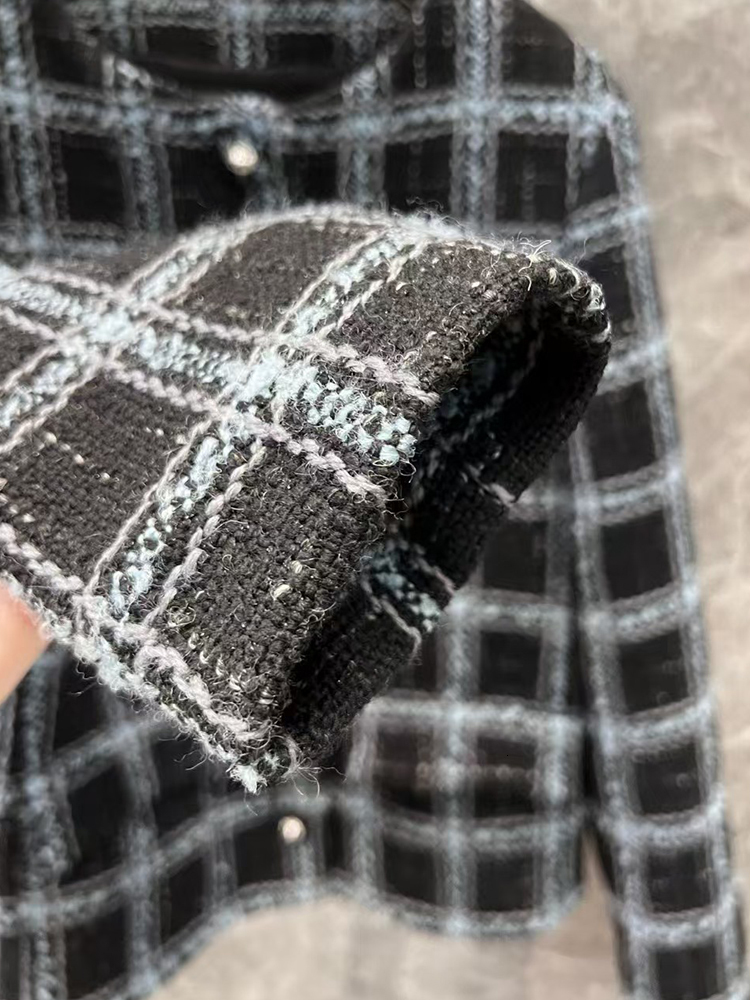 Vintage Woven Soft Tweed Wool Plaid Round Neck Short Coat 2024 Fall Women's New Fashion All-Match Silk Ing Jacket