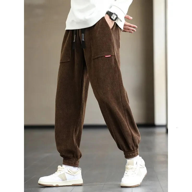 2023 Autumn Winter Corduroy Sweatpants Men Baggy Joggers Fashion Streetwear Loose Casual Harem Pants Plus SIze 8XL 241120