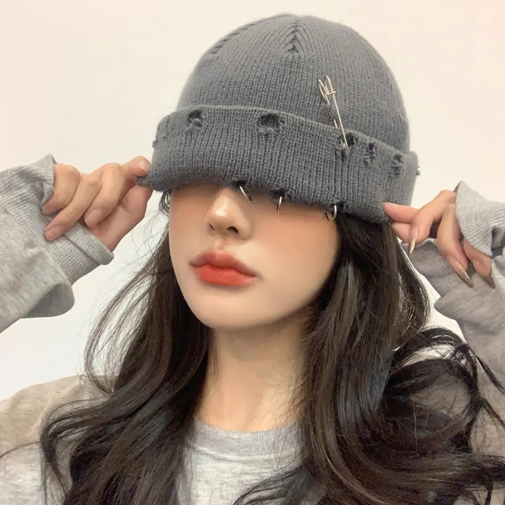 Knitted Hat Hip Hop Ripped Flanging Metal Ring Solid Color Warm Woolen Yarn Autumn Winter Women Beanie Cap Knitting Skull 241125