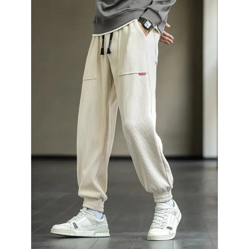 2023 Autumn Winter Corduroy Sweatpants Men Baggy Joggers Fashion Streetwear Loose Casual Harem Pants Plus SIze 8XL 241120